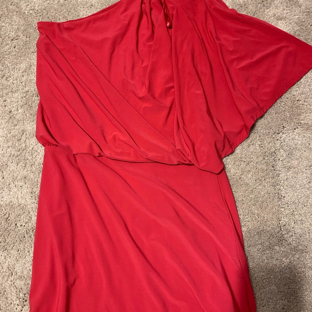 Jessica Simpson off-the-shoulder dress